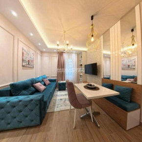 Tomin sokak charming and cozy app